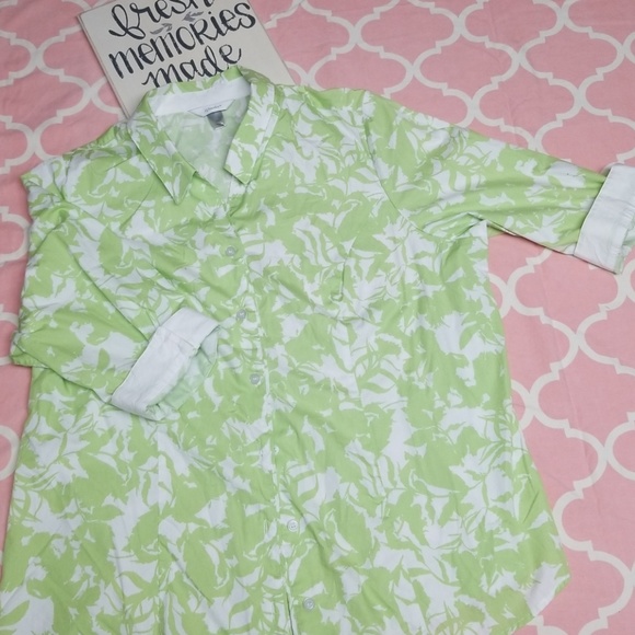 Bundle of CJ Banks Tops size (2x) - Picture 8 of 8